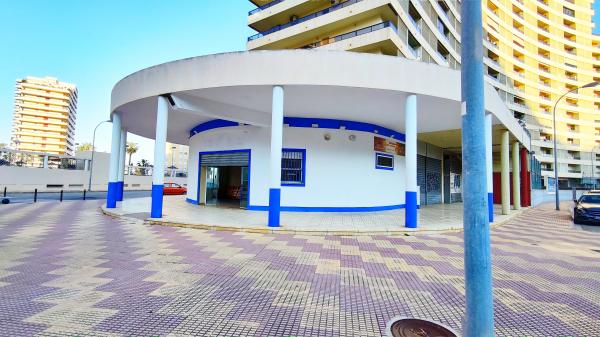Inmobiliaria Cullera Playa Gestitur - ALQUILER de Local en Zona Racó. #5334