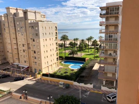 Inmobiliaria Cullera Playa Gestitur - Apartamento en Segunda línea de Playa.  #5746 - En Venta