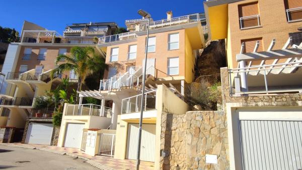 Inmobiliaria Cullera Playa Gestitur - Adosado en Cap Blanc. #6040 - En Venta