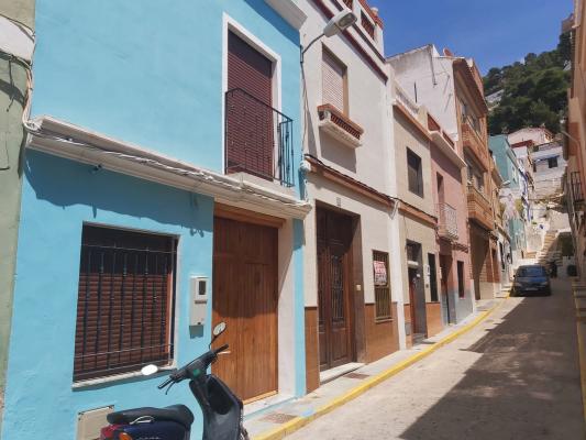 Inmobiliaria Cullera Playa Gestitur - Casa en el centro del Pueblo. #6062 - En Venta