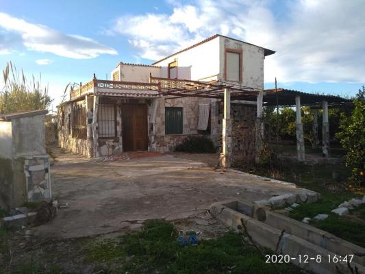 Inmobiliaria Cullera Playa Gestitur - Terreno con Casa de Campo. #6104 - En Venta
