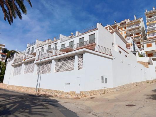 Inmobiliaria Cullera Playa Gestitur - Chalet esquinero en Cap Blanc. #6095 - En Venta