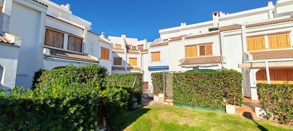 Inmobiliaria Cullera Playa Gestitur - Chalet en el Marenyet. #6292 - En Venta