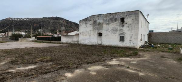 Inmobiliaria Cullera Playa Gestitur - Nave Industrial en el Polígono..  #6305 - En Venta