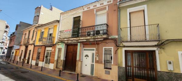 Inmobiliaria Cullera Playa Gestitur - PIso en en el centro del Pueblo. #6322 - En Venta