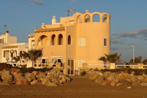 Inmobiliaria Cullera Playa Gestitur - Adosado en la zona del Marenyet #5740 - En Venta