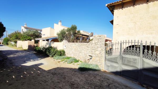 Inmobiliaria Cullera Playa Gestitur - Chalet en la zona del Marenyet #5881 - En Venta