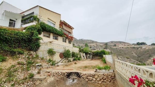 Inmobiliaria Cullera Playa Gestitur - Chalet independiente. #3480 - En Venta