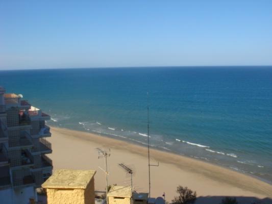 Inmobiliaria Cullera Playa Gestitur - Apartamento en Primera línea de Playa. #3728 - En Venta